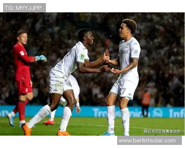 查尔顿与西布朗维奇激战正酣谁能在这场对决中笑到最后 查尔顿与西布朗维奇激战正酣谁能在这场对决中笑到最后